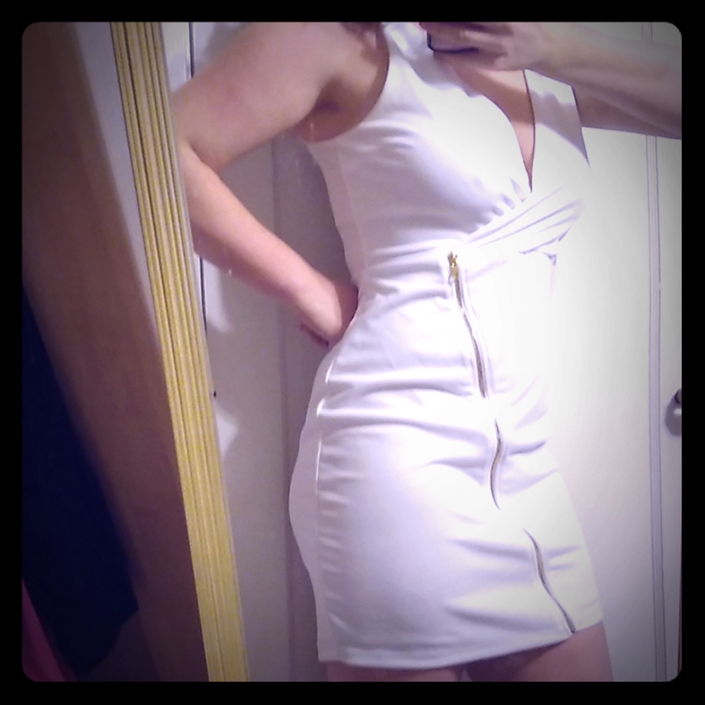 Charlotte Russe white large mini dress